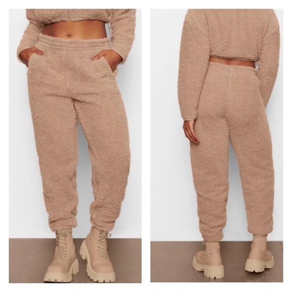 SKIMS Teddy Sherpa Fleece Jogger Pants Beige Tigers Eye 2XL NWT - Picture 1 of 10